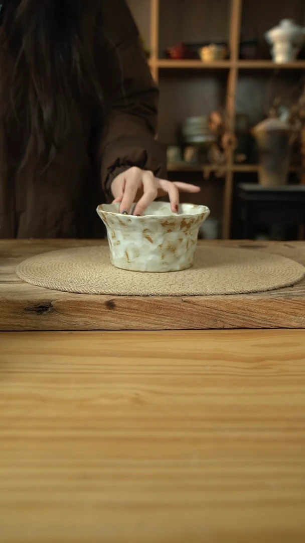 粉影系列的手捏酸奶桶1个