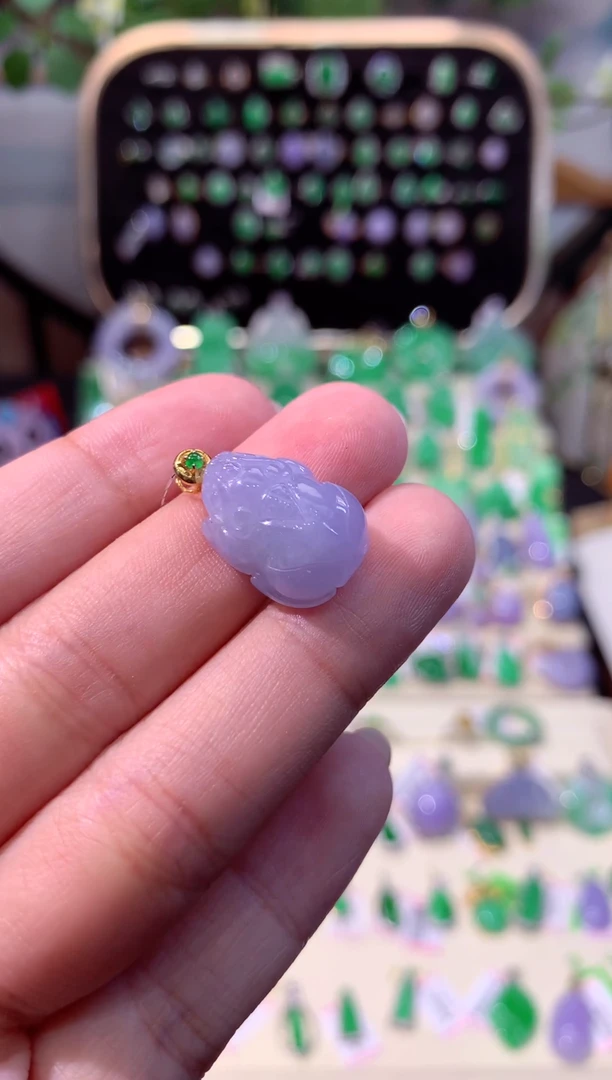 【闪购商品】翡翠颈饰18K金镶嵌缅甸天然A货翡翠