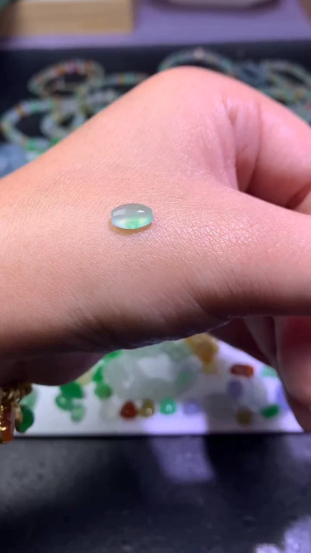 未镶嵌定制翡翠毛货