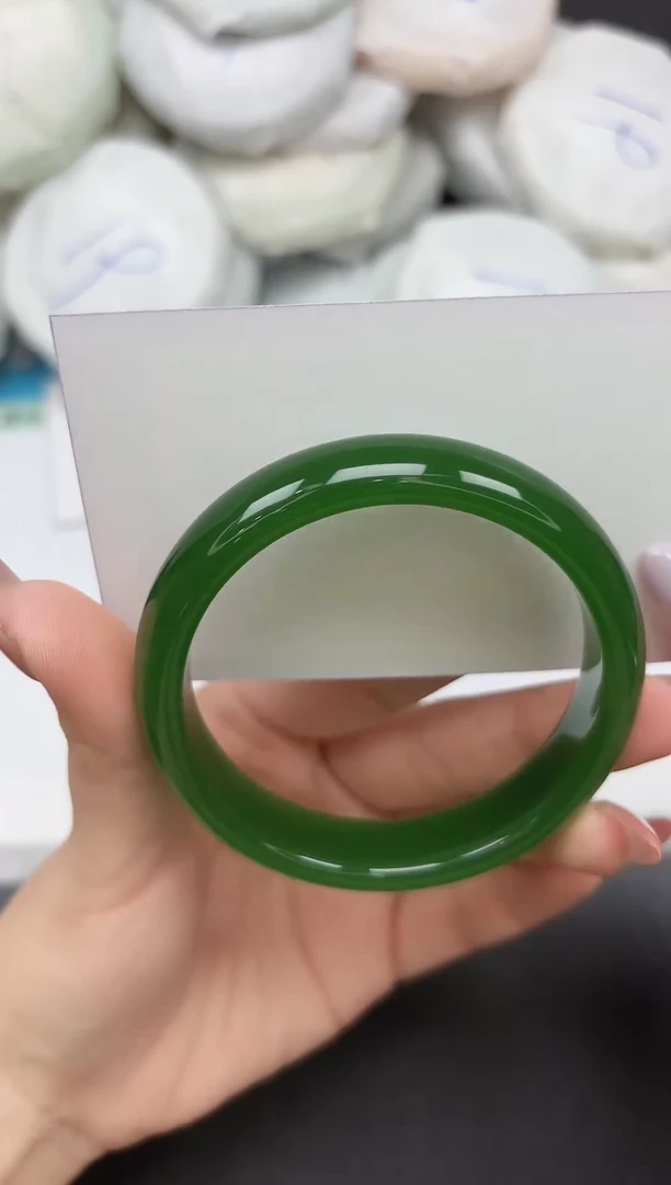 未镶嵌手镯石英质玉63-58.7