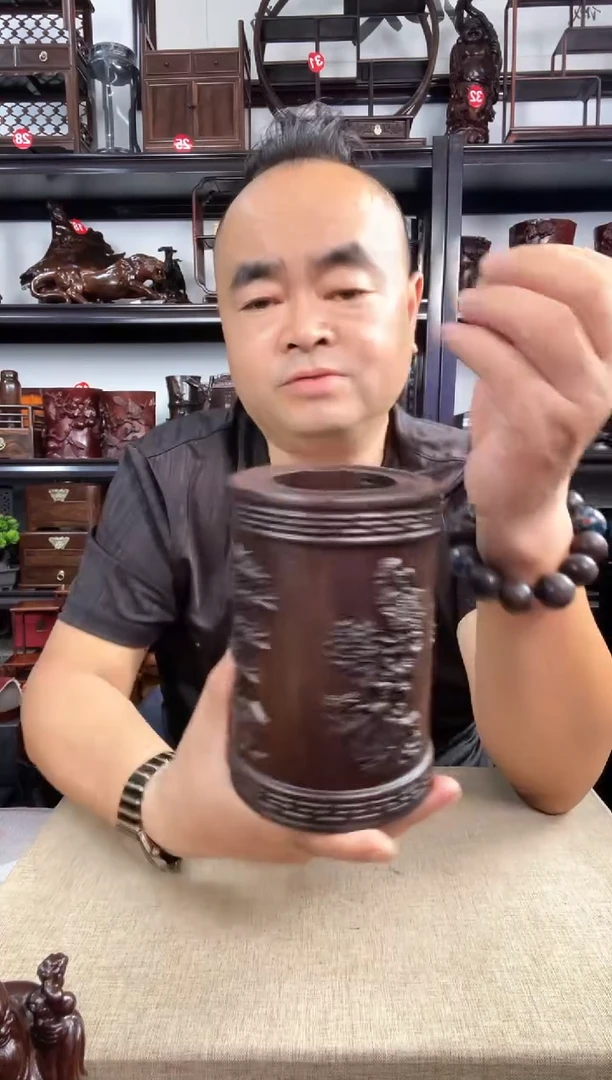 木梅兰竹菊笔筒老李红木工艺品