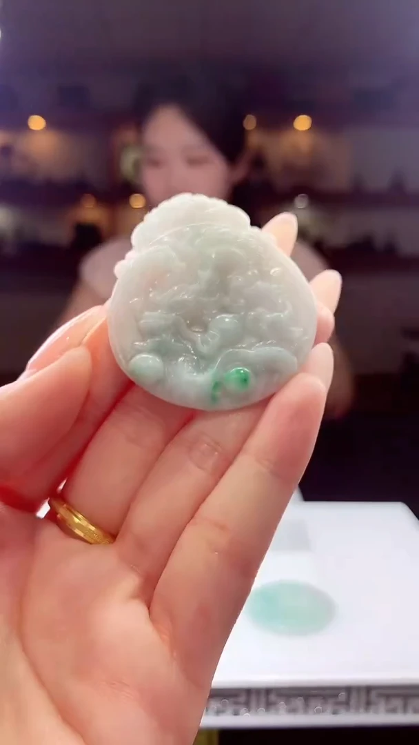翡翠未镶嵌颈饰天然翡翠(拍一发一）