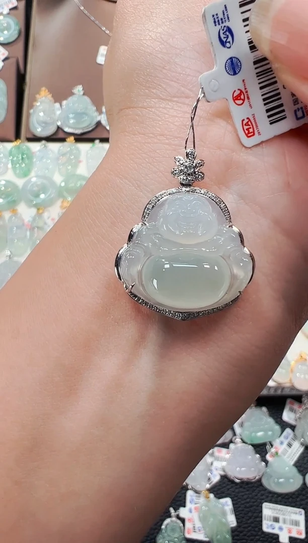 【闪购商品】翡翠吊坠(不含链)18K金镶嵌佛公吊坠97A