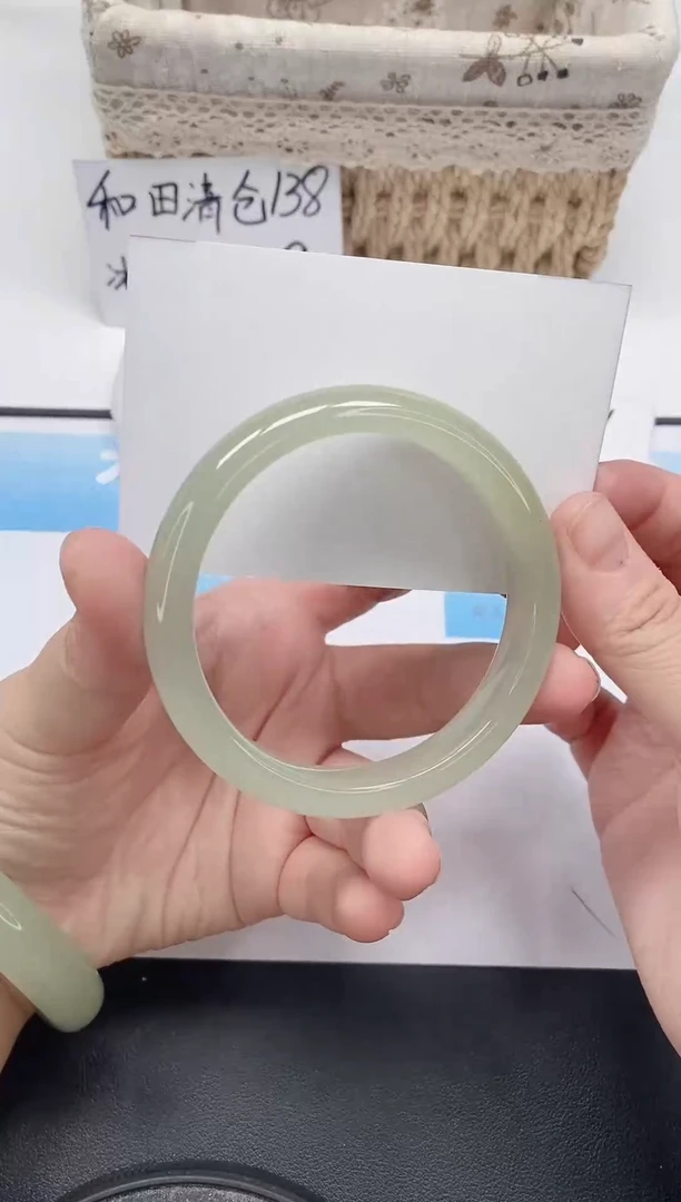 未镶嵌手镯石英质玉171/62-63