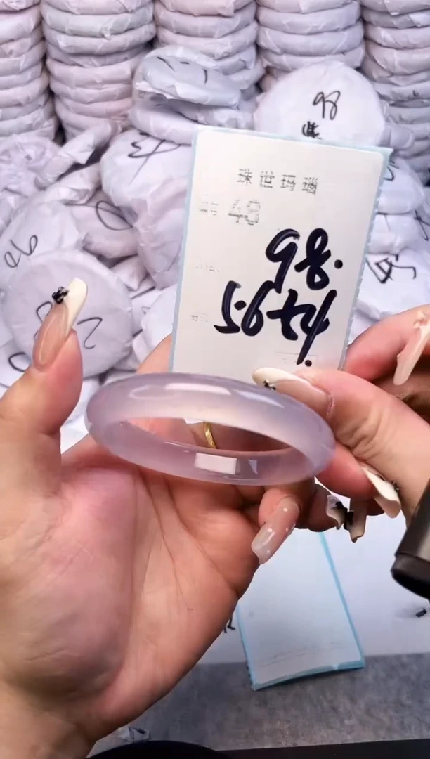 手镯玛瑙/玉髓未镶嵌48
