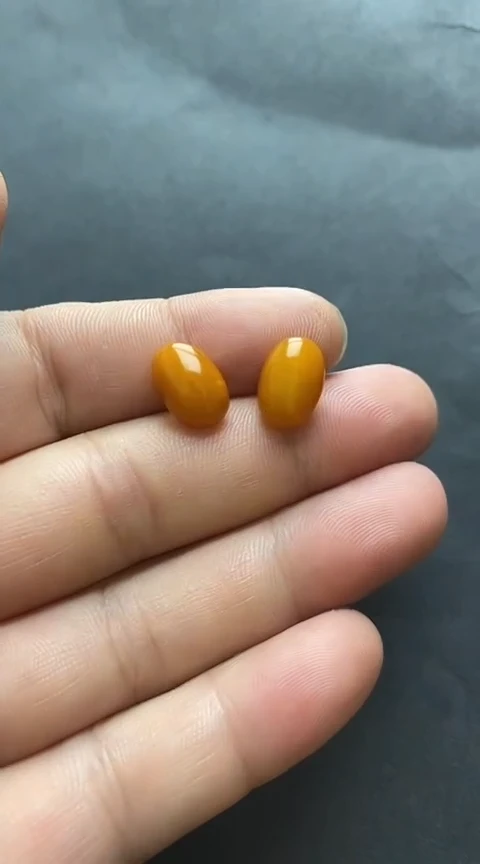 银S925镶嵌琥珀裸石蜜蜡耳钉