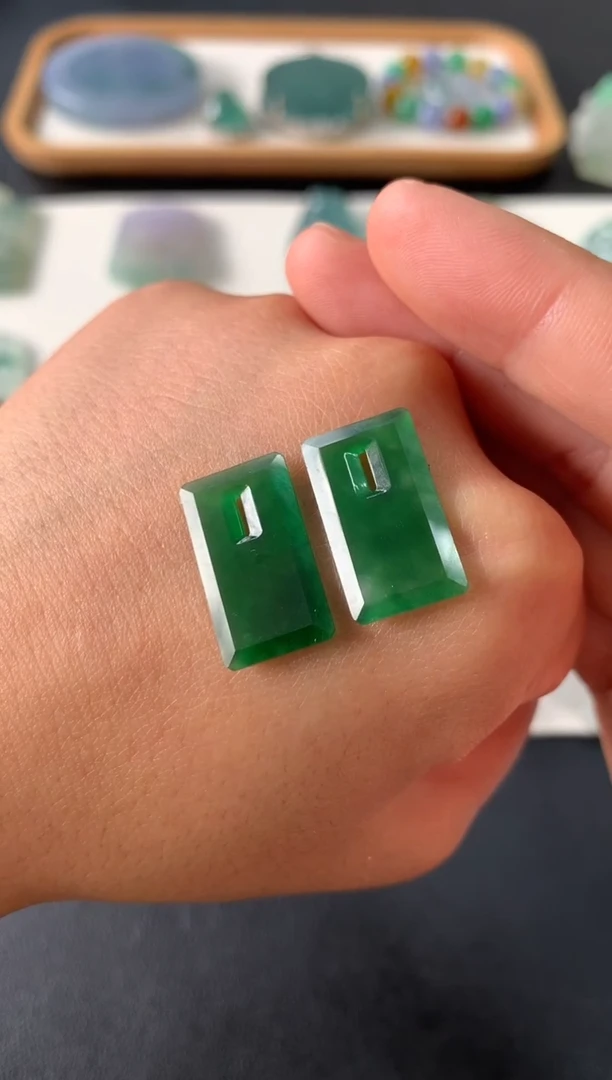 未镶嵌定制翡翠翡翠