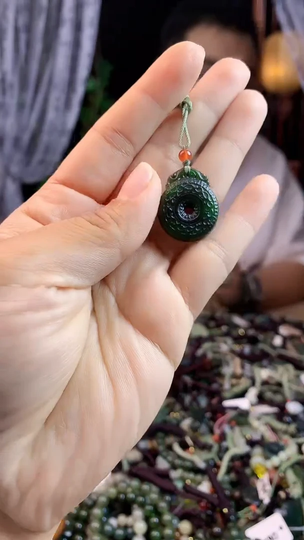 和田玉未镶嵌挂件多样性发货拍一发一