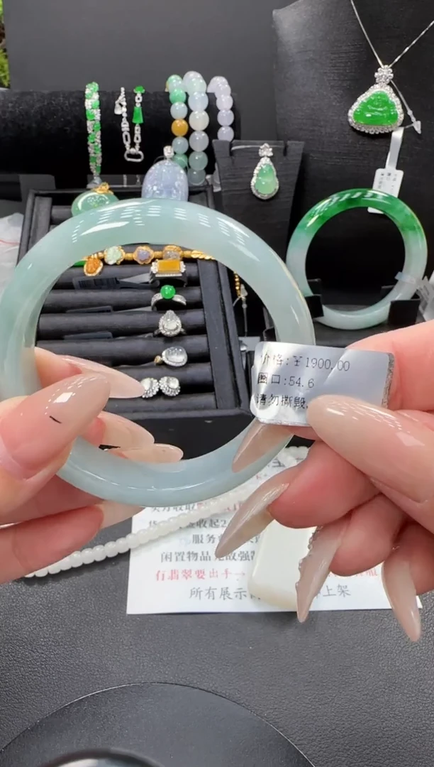 未镶嵌手镯翡翠翡翠手镯