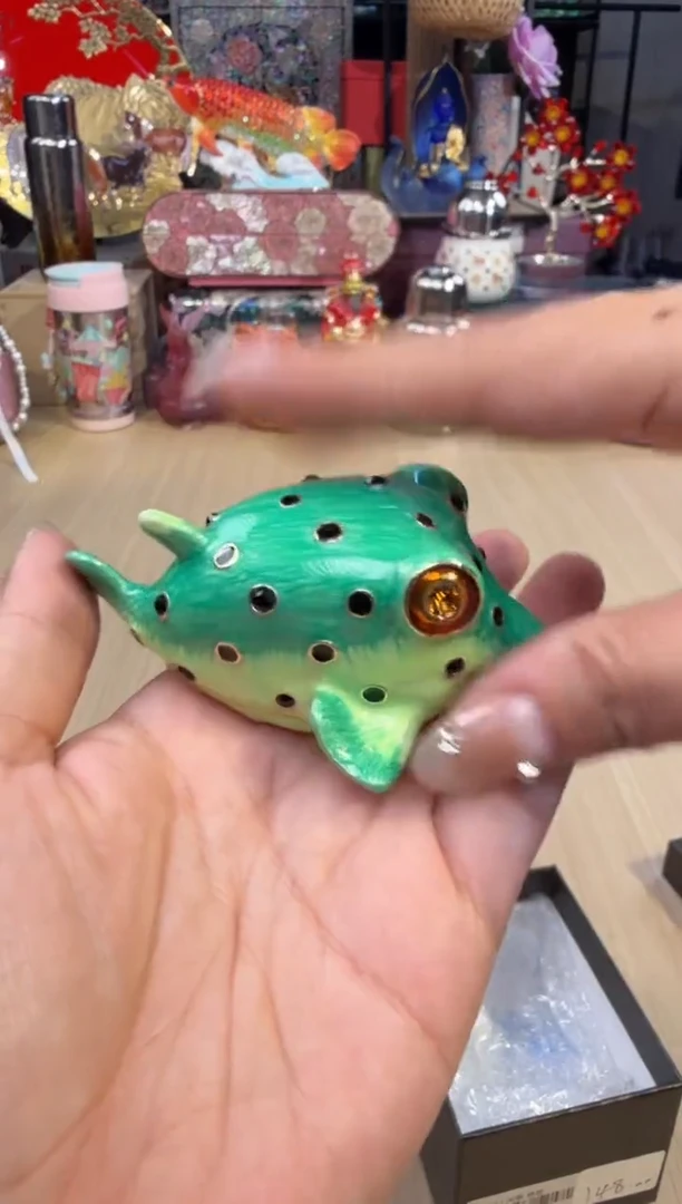 17七宝绿色河豚