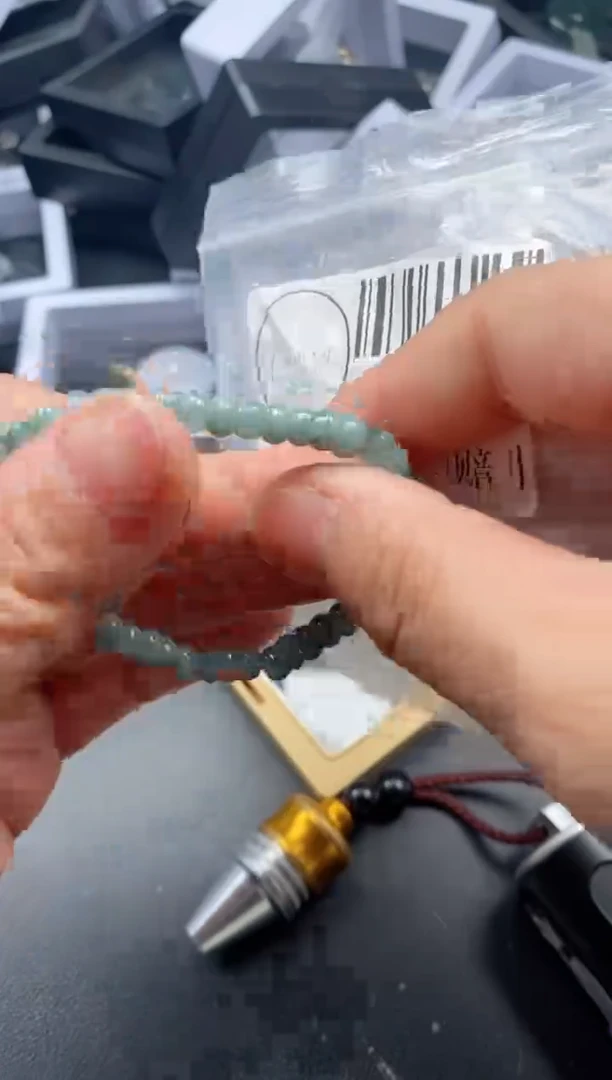 吊坠(不含链)未镶嵌翡翠香*6733