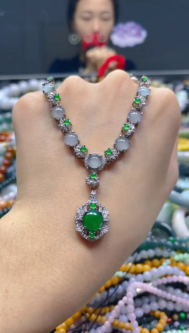 颈饰未镶嵌翡翠多样性择优发货