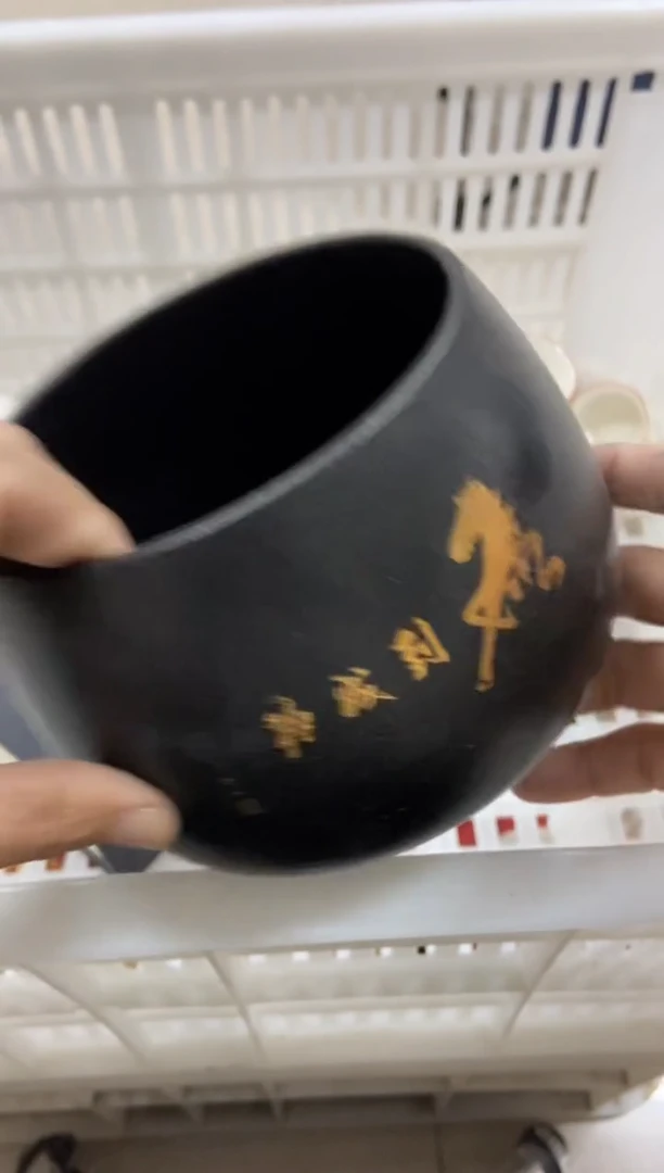 杯无运费险有瑕疵的摄影的产品有使用过的痕迹有点脏介意勿拍