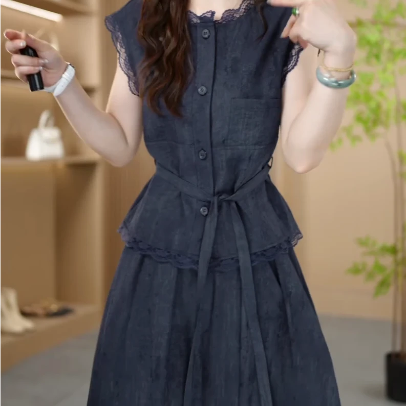 夏季新款时尚气质显瘦修身收腰法式两件套套装