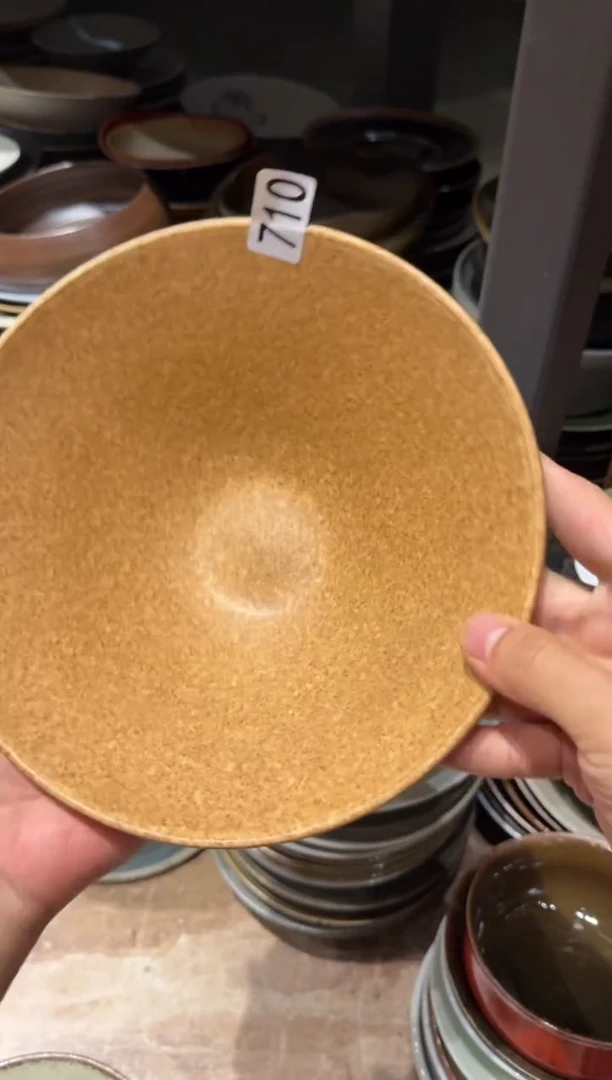 瓷片沫*710  燕麦色斗碗1个