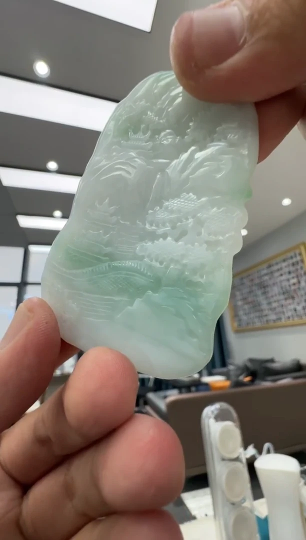 颈饰未镶嵌翡翠天然翡翠A货孤品一件