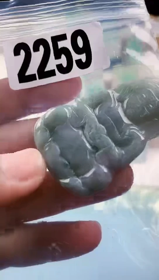 【闪购商品】翡翠挂件未镶嵌天然翡翠吊坠挂件