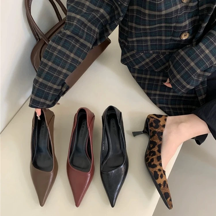 红色尖头高跟鞋女爆款2025全包御姐性感不累脚质绝美细跟单鞋女