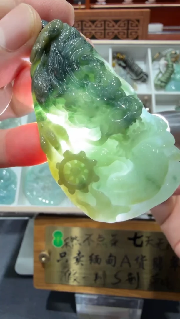 未镶嵌挂件翡翠A货翡翠多样性孤品