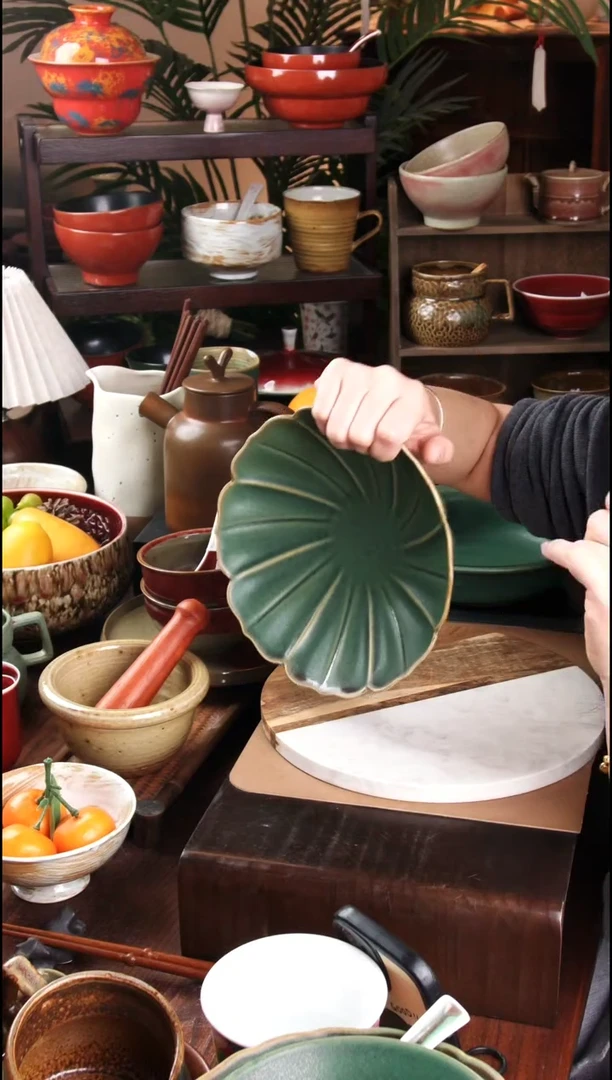 碗微瑕景德镇手工高温餐具南瓜盘