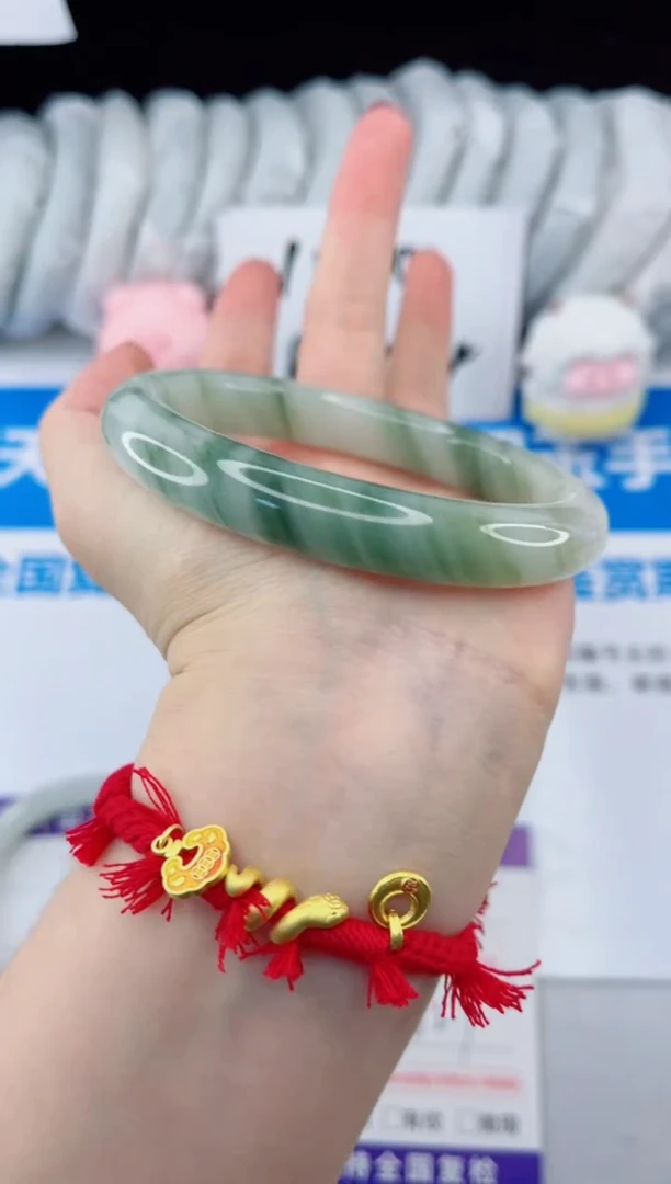 【闪购商品】石英质玉手镯合金29-62.7