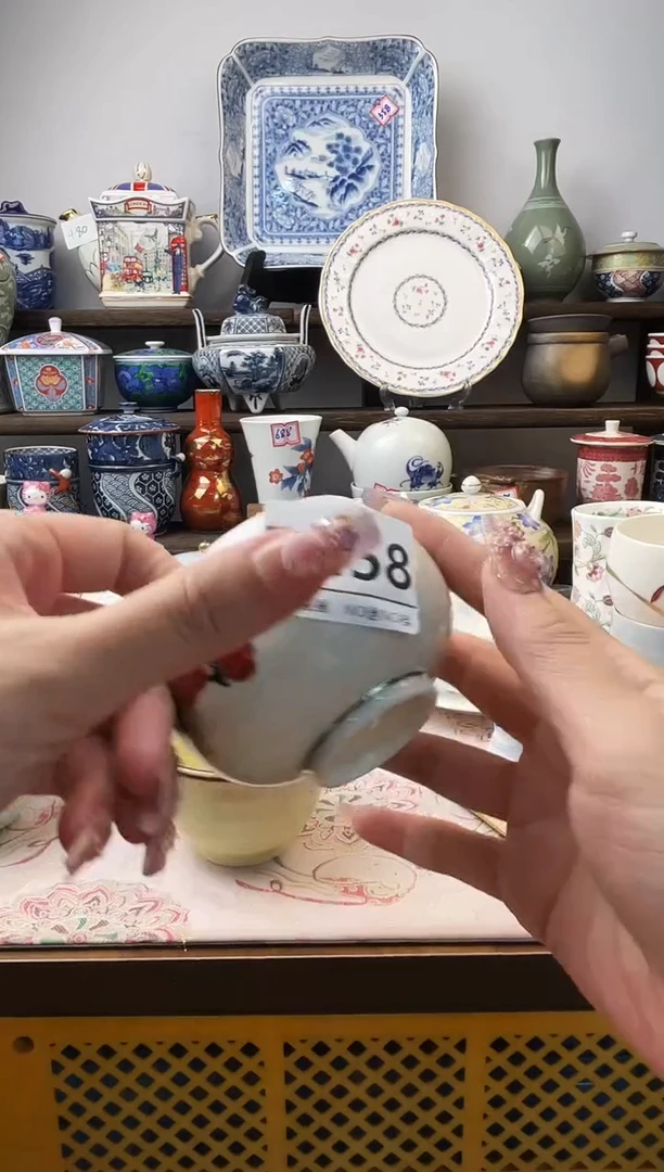 瓷片虹*喵T258不退不换.感谢理解