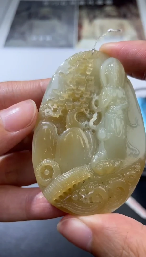 未镶嵌和田玉挂件373536    多人