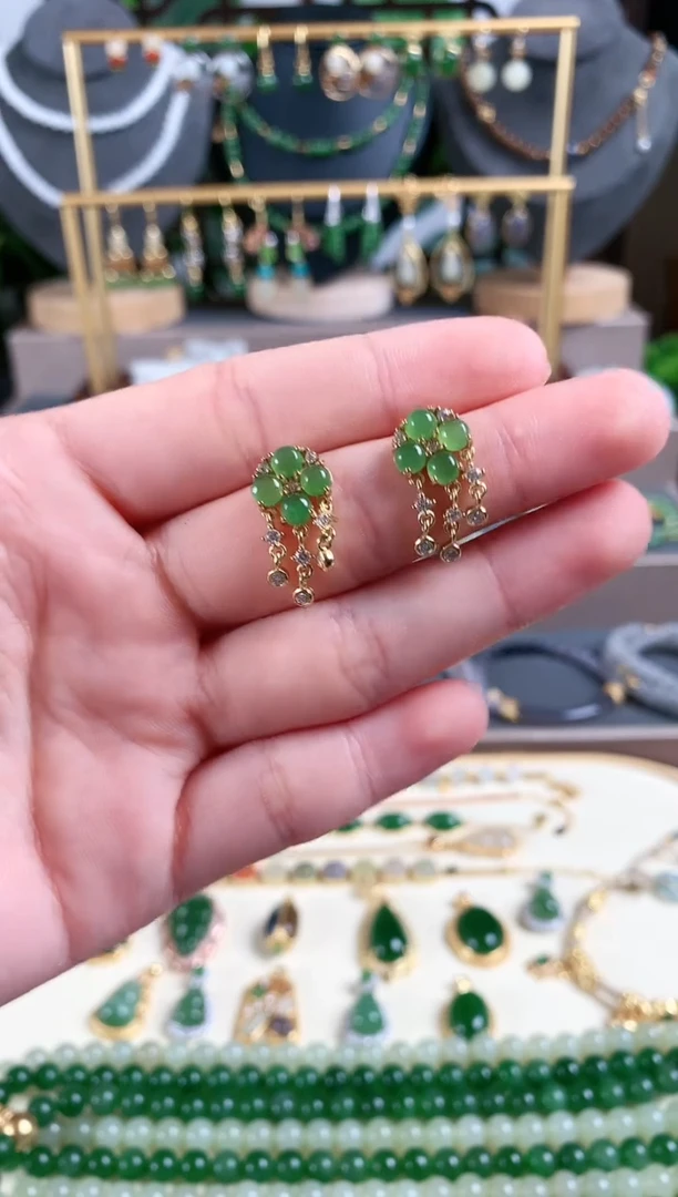 银S925镶嵌和田玉耳饰1