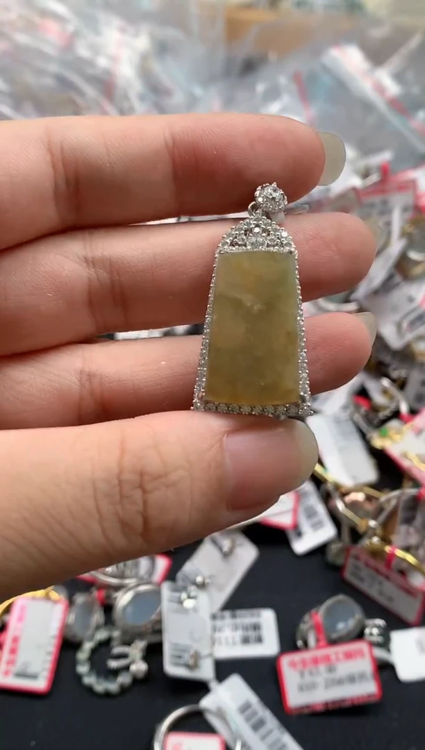 翡翠戒指银S925镶嵌天然A货缅甸翡翠