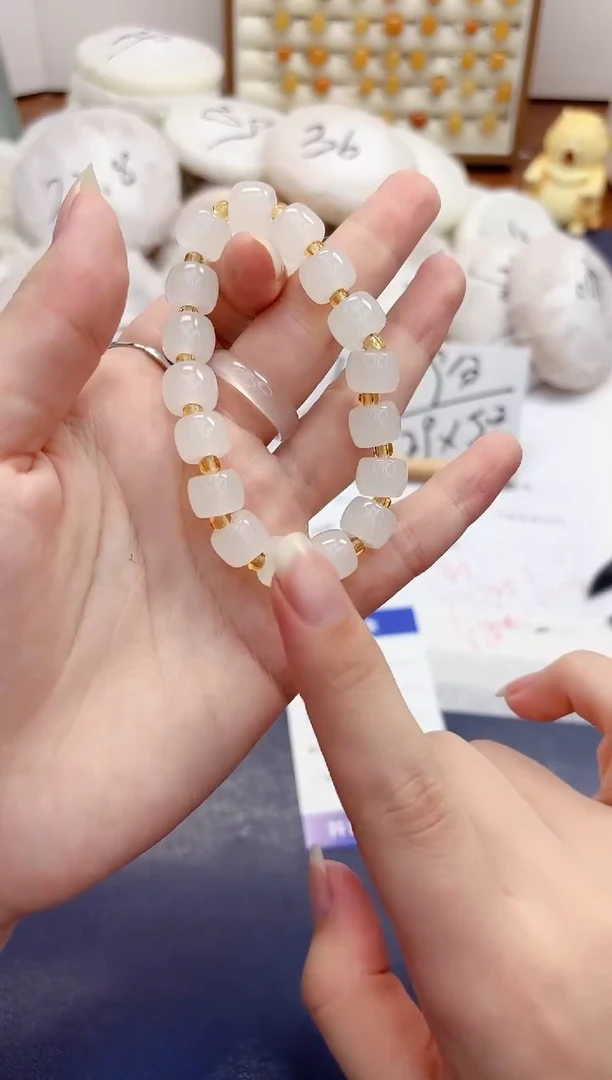 石英质玉手镯未镶嵌60小胖圆手串