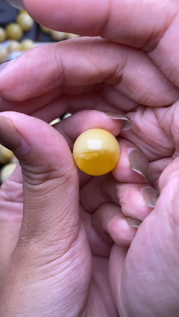 裸石琥珀未镶嵌大小姐珠宝88