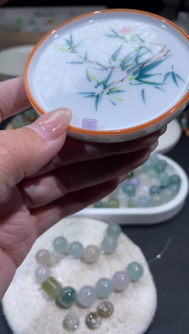 翡翠未镶嵌颈饰翡翠净货