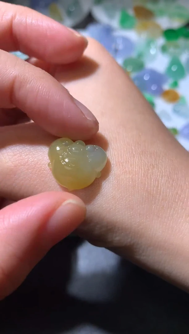 未镶嵌定制翡翠毛货