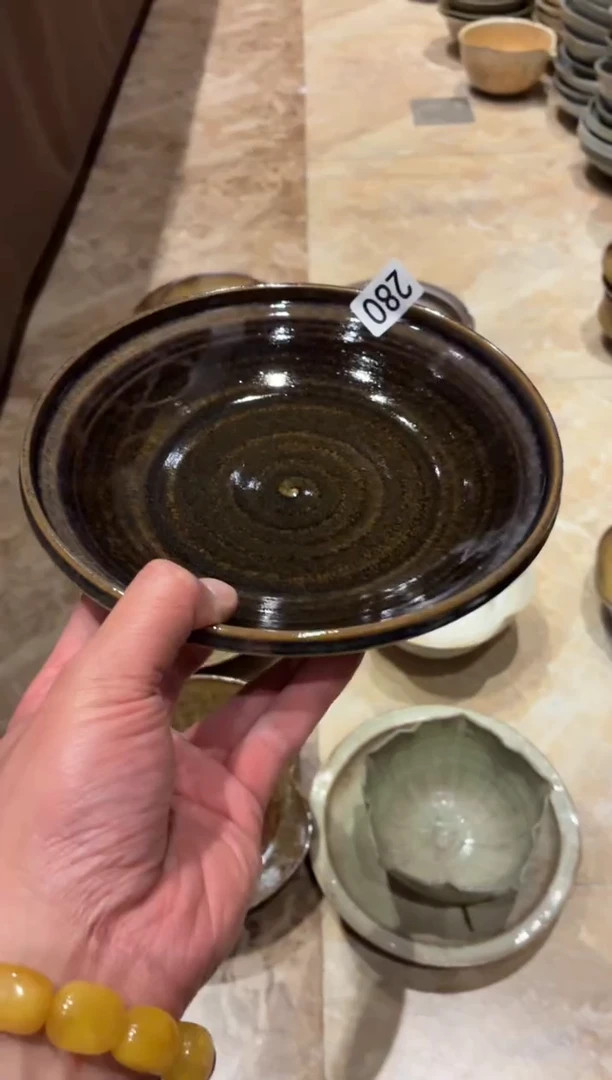 瓷片迁***玲280墨绿黑手工锅盘1个