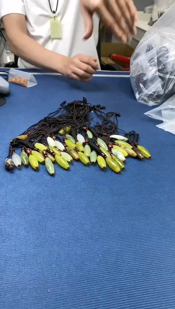 岫玉未镶嵌其它暇多样性发货一件