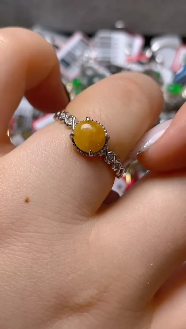 银S925镶嵌戒指翡翠百内无证书