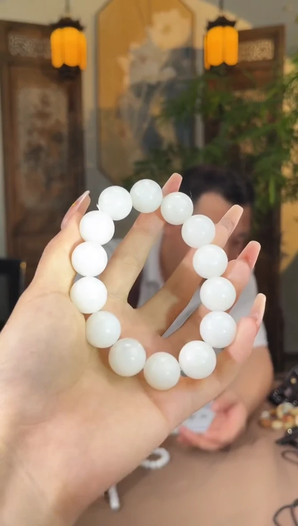 和田玉未镶嵌颈饰s923