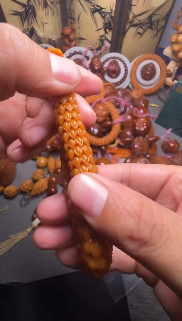手串橄榄核猴头莲花