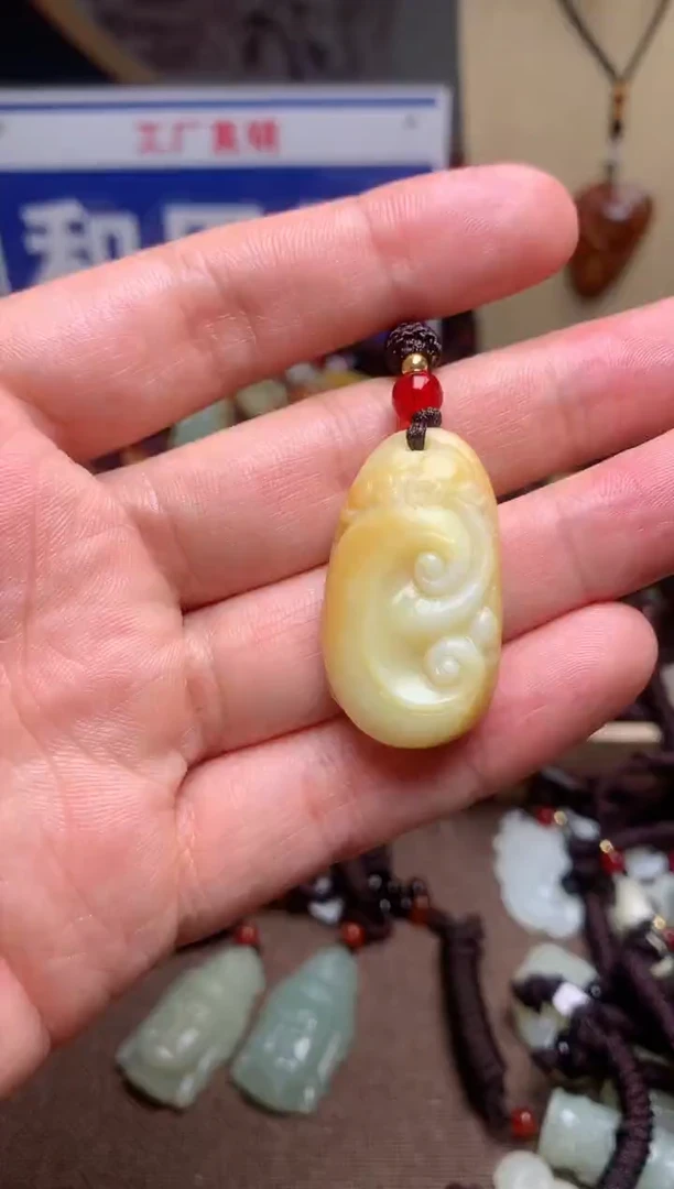 【闪购商品】和田玉颈饰未镶嵌1