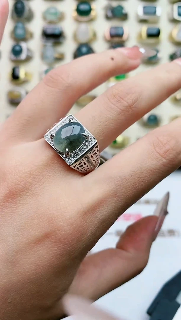 翡翠戒指银S925镶嵌天然翡翠男戒