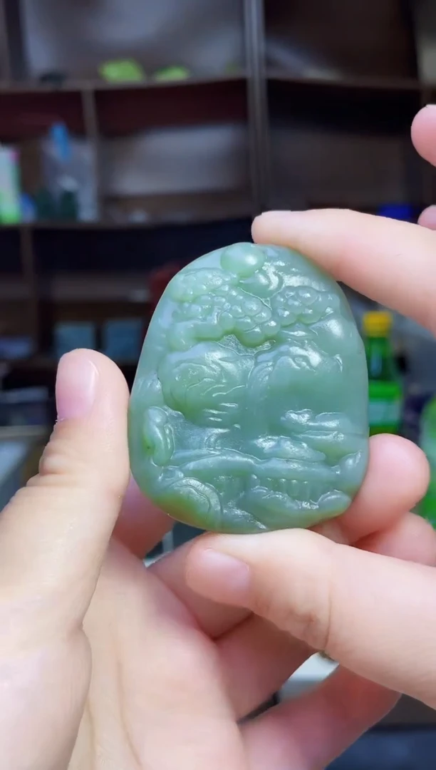 和田玉未镶嵌颈饰1