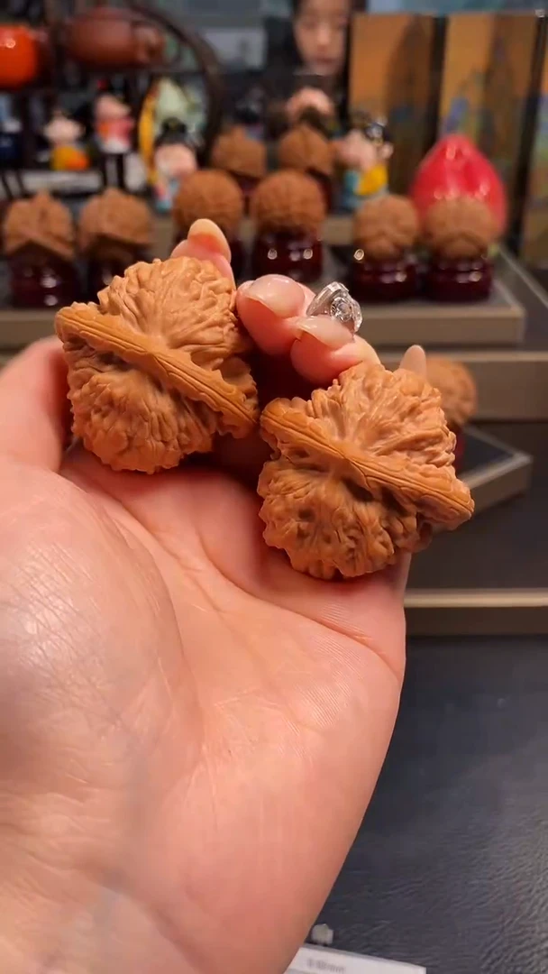 【闪购商品】文玩核桃把件K40霞云岭42