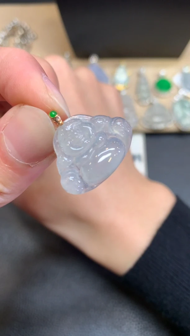 【闪购商品】翡翠颈饰18K金镶嵌佛公【无服务费】