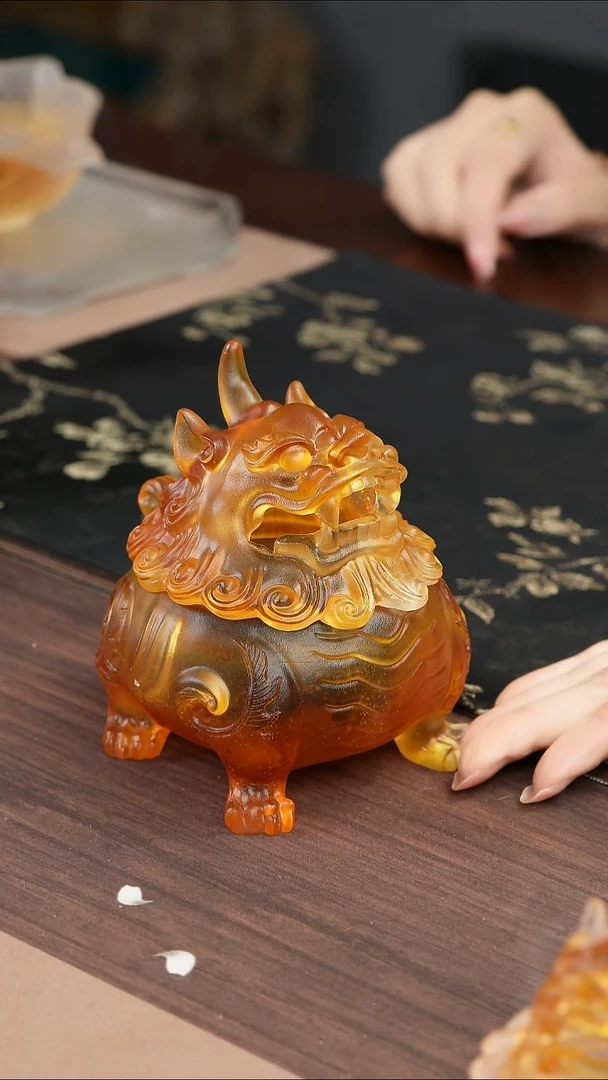 手工艺品琉璃黄色狻猊香炉中号