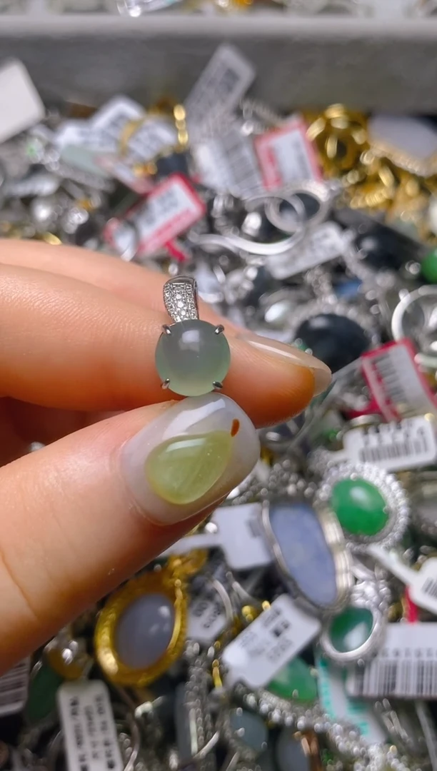 银S925镶嵌戒指翡翠百内无证书