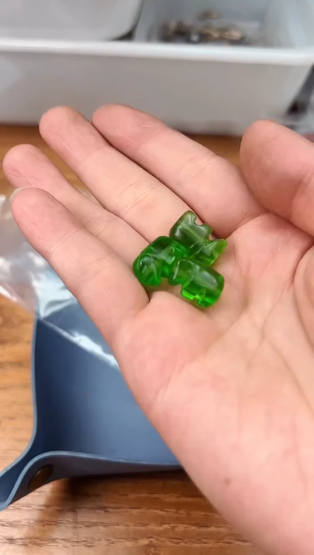 【闪购商品】树脂制品【 肖钟出品 】随发1颗