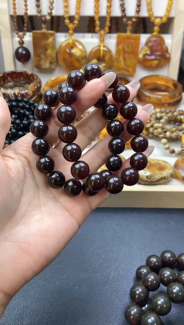 无非金属缅血卡12的单圈微瑕