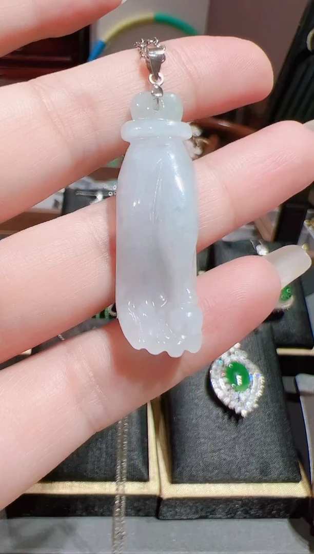 翡翠未镶嵌颈饰202552456