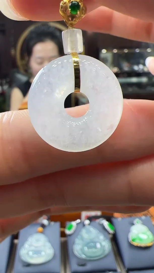 翡翠挂件18K金镶嵌甜甜圈 不含链
