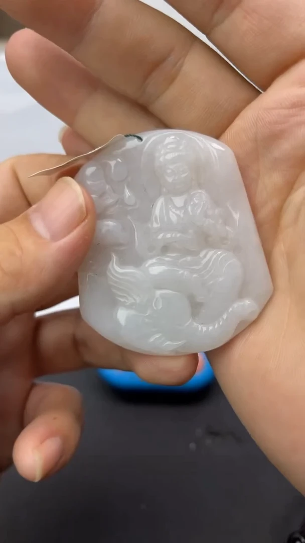 颈饰未镶嵌翡翠枫*晚天然翡翠